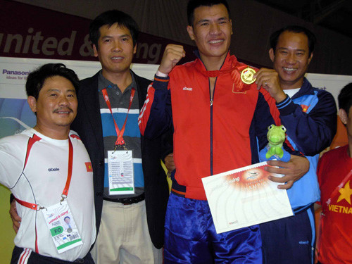 Chuyện nghề thăng trầm của võ sĩ giải cơn khát Vàng SEA Games cho boxing Việt Nam Lương Văn Toản